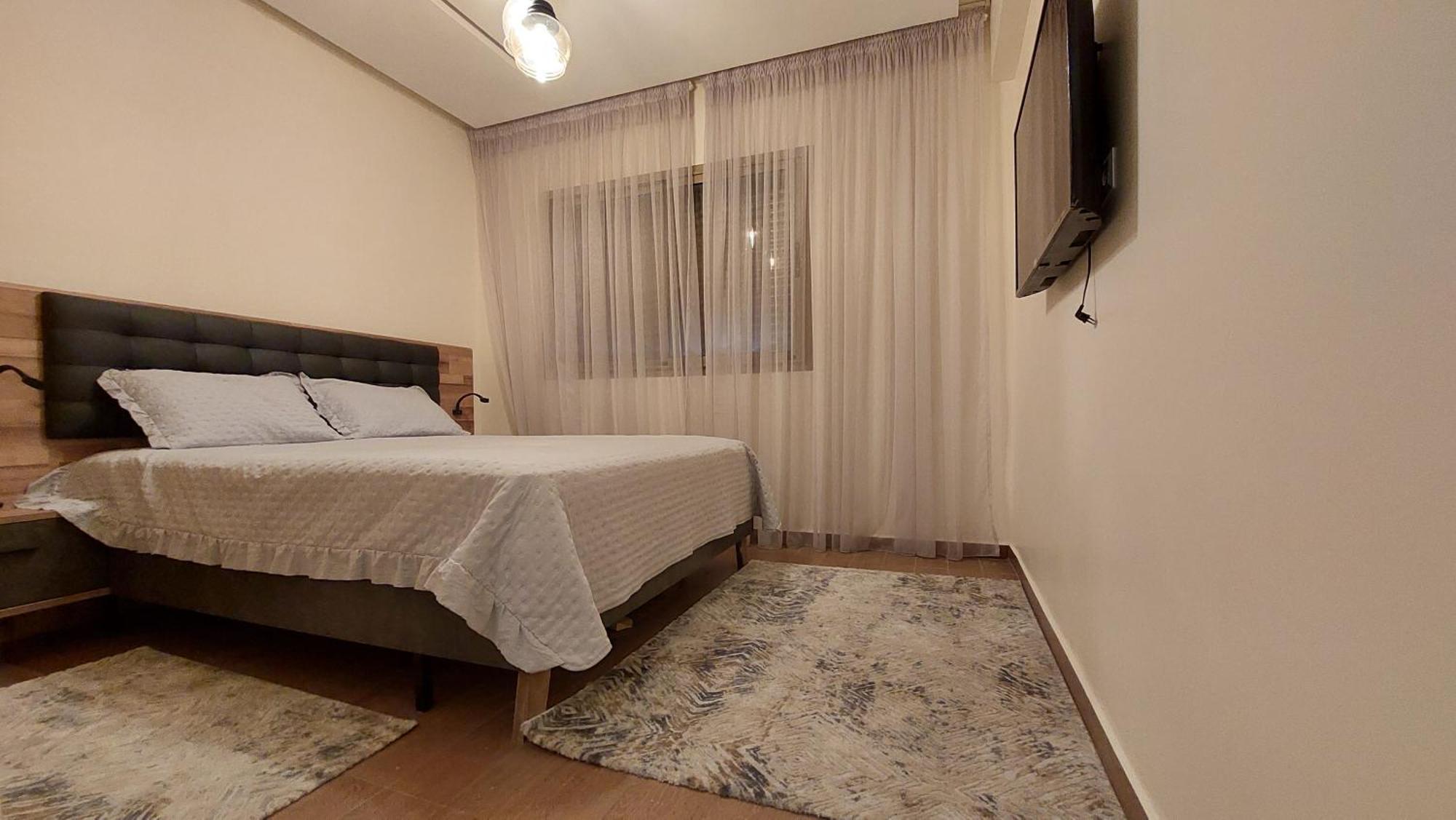 Appartement En Avec Piscine