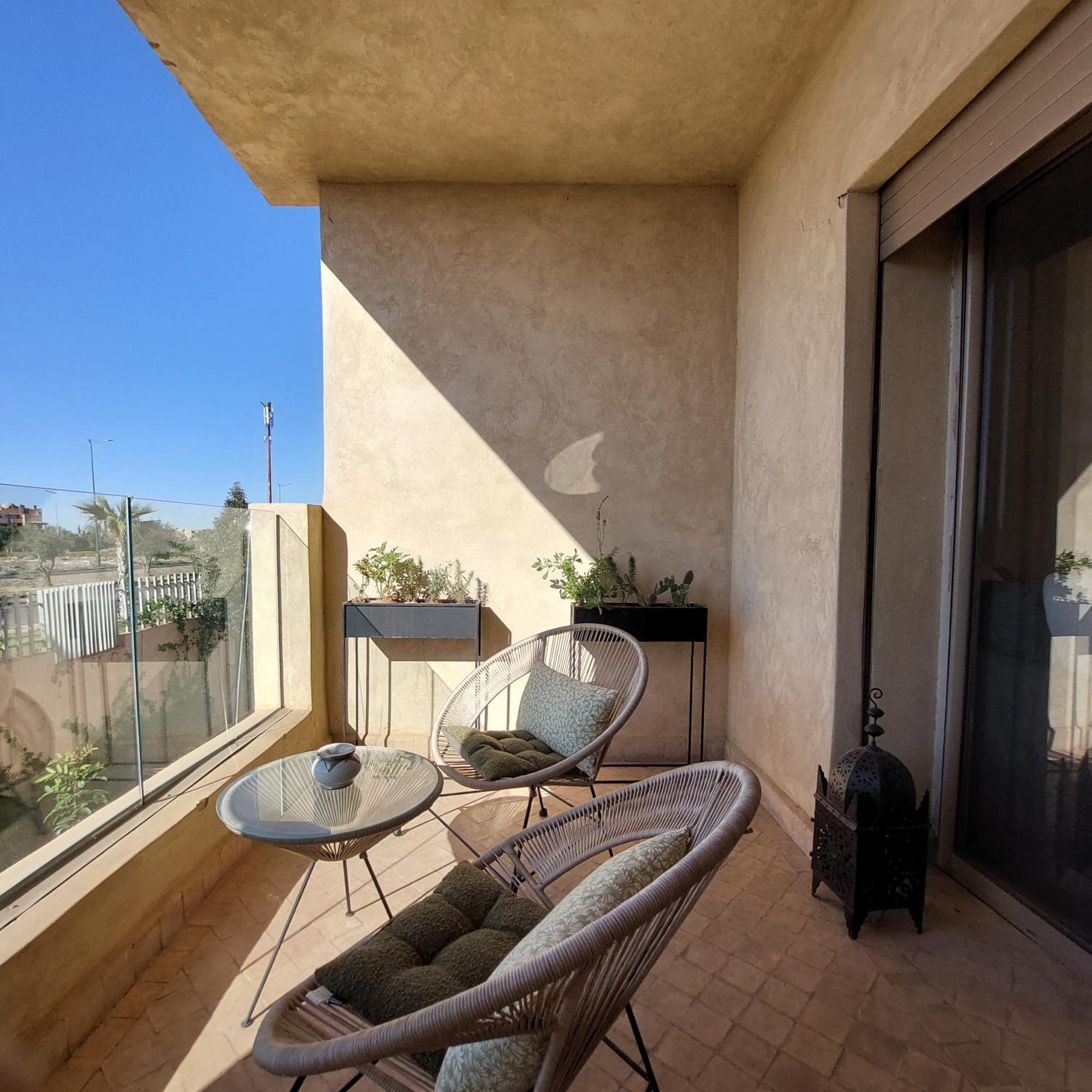 En Avec Piscine Apartamento